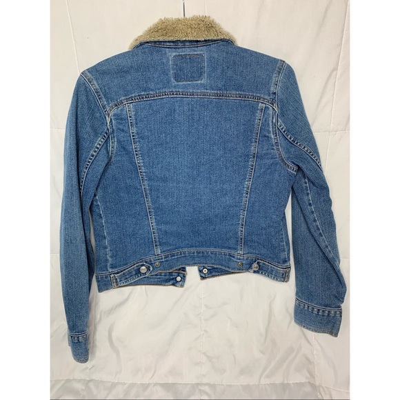 Levi’s Weekend Jacket - Picture 2 of 3